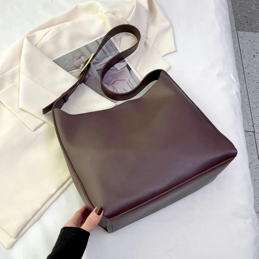 Celeste | ELEGANTE TASCHE